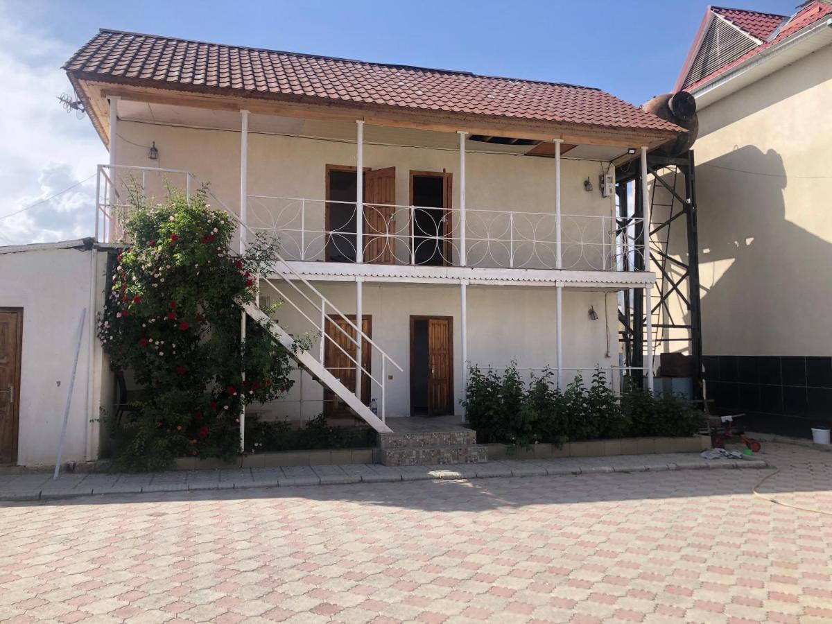 Гостевой Дом Айша Guest House Aisha Cholpon-Ata Exterior foto